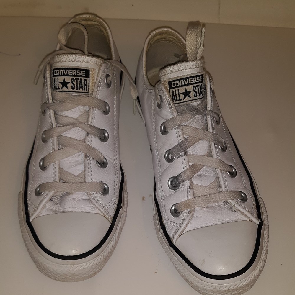 Mens Converse all star White  size 4 /Wo's  6 UK 4 EUR 36.5 CM 23